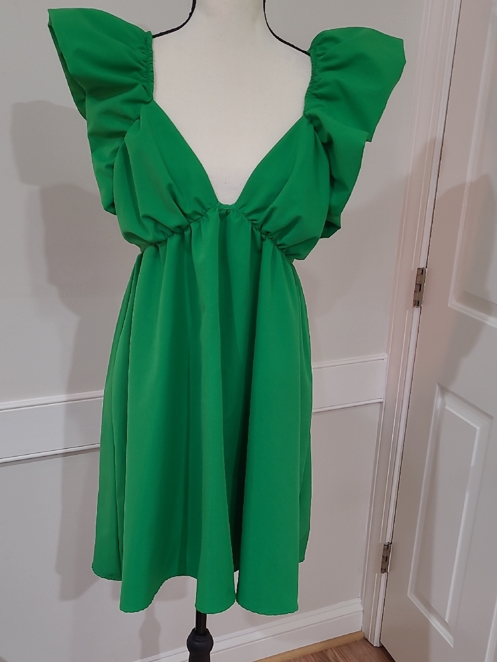 Shein Green Flutter Sleeve V-Neck Mini Dress - Size L